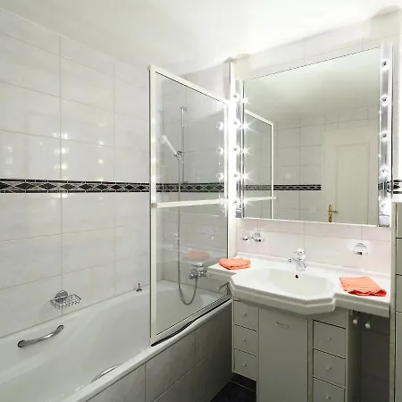 Obri Tuftra-4 By Interhome